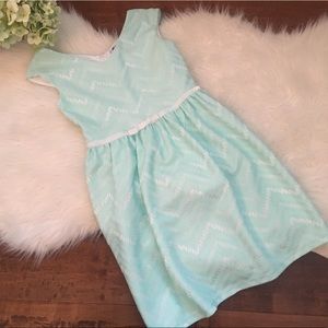 NWOT Girls mint dress